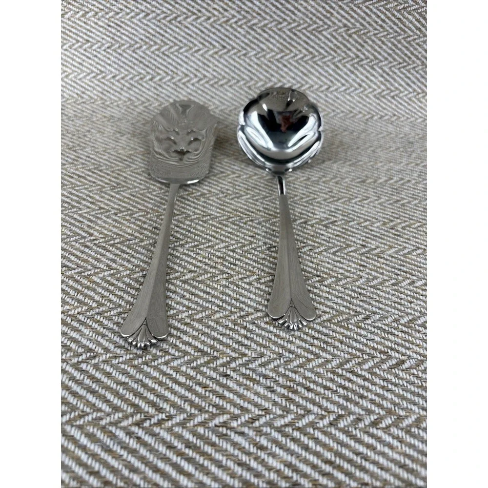 Oneida ROYAL FLUTE Community Stainless Silverware Flatware Serve Pie Ladel